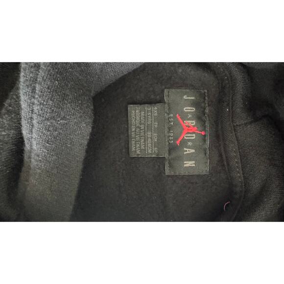 Nike Air Jordan Black Gold Logo Hoodie XS (4–5 Yrs) - Picture 11 of 15